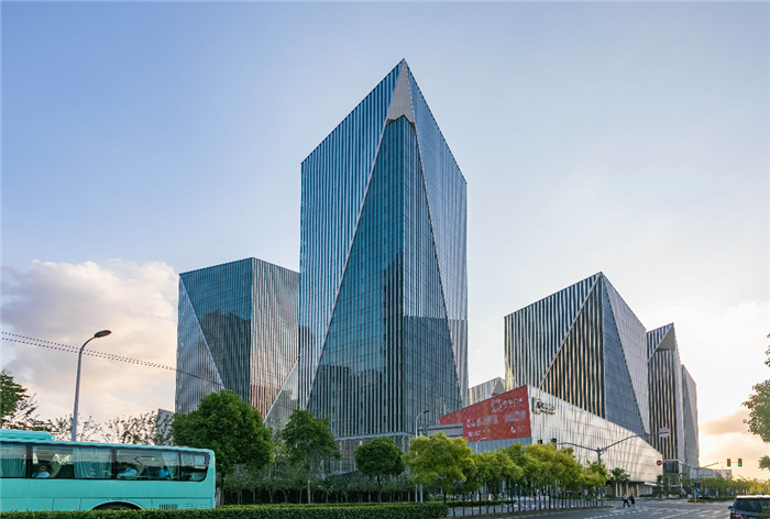 上海浦東新區(qū)出售獨棟：前灘前排占位，國際濱水地標級商務會客廳